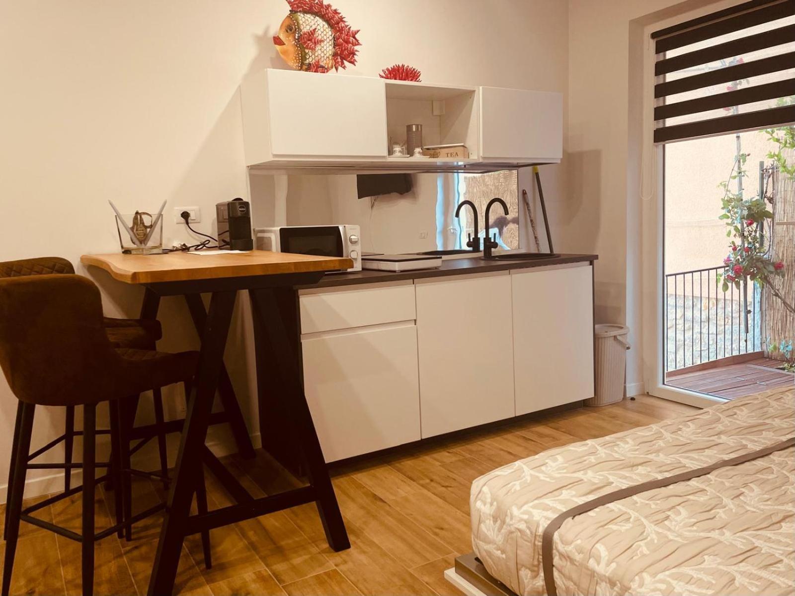 Casa Vacanze Ibiscus Porto Venere Exterior photo