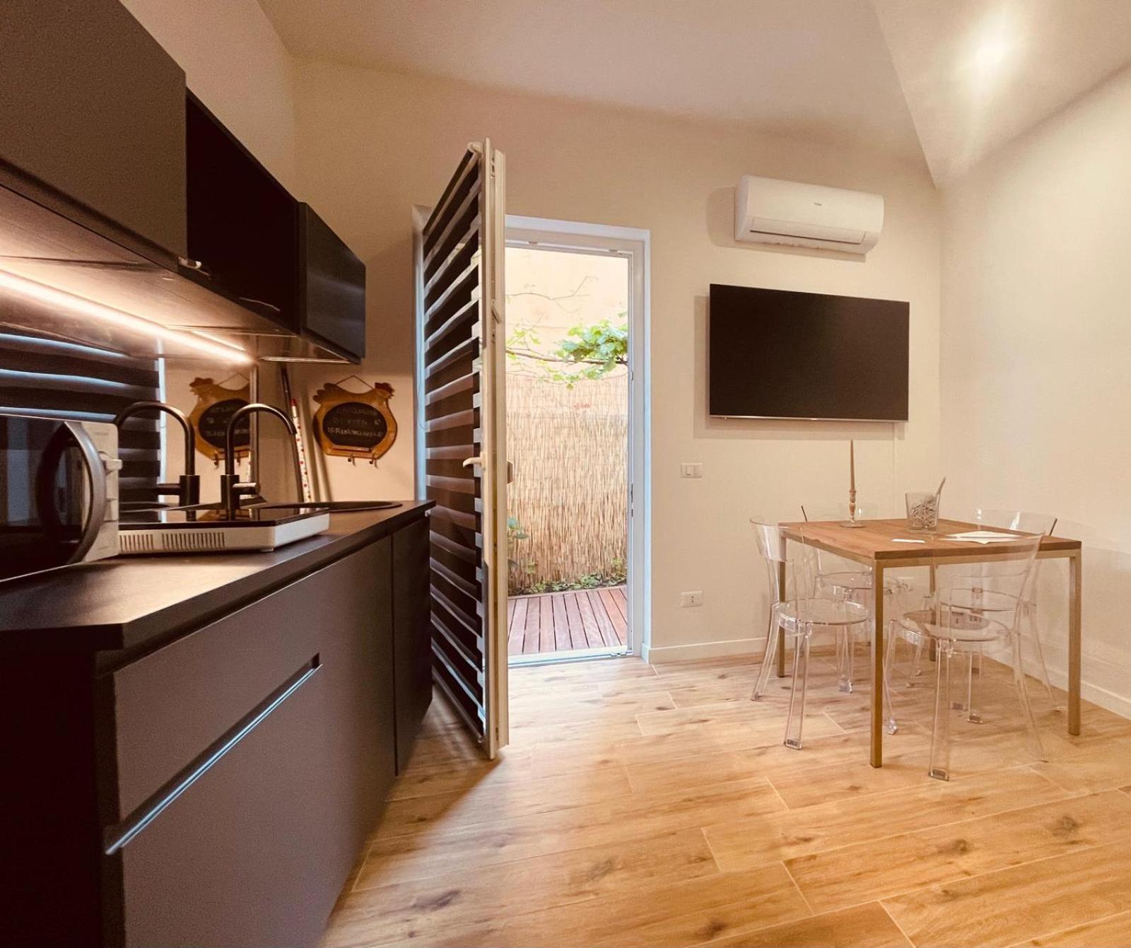 Casa Vacanze Ibiscus Porto Venere Exterior photo